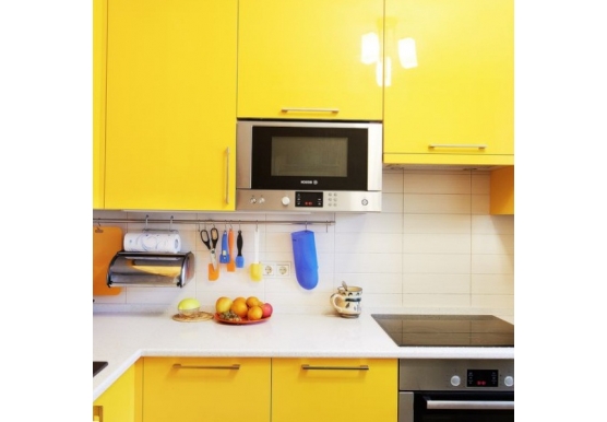 Бравамебель кухня из пластика на заказ в Минске